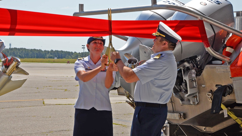 Coast Guard holds ribbon cutting ceremony for Maritime Safety and Security Team Cape Cod
