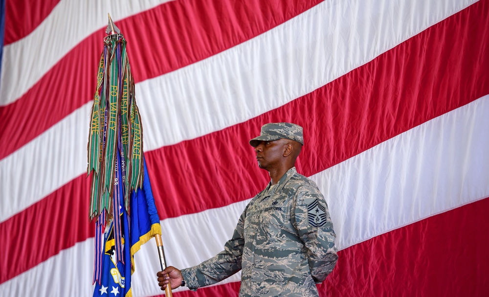 325th FW welcomes new commander