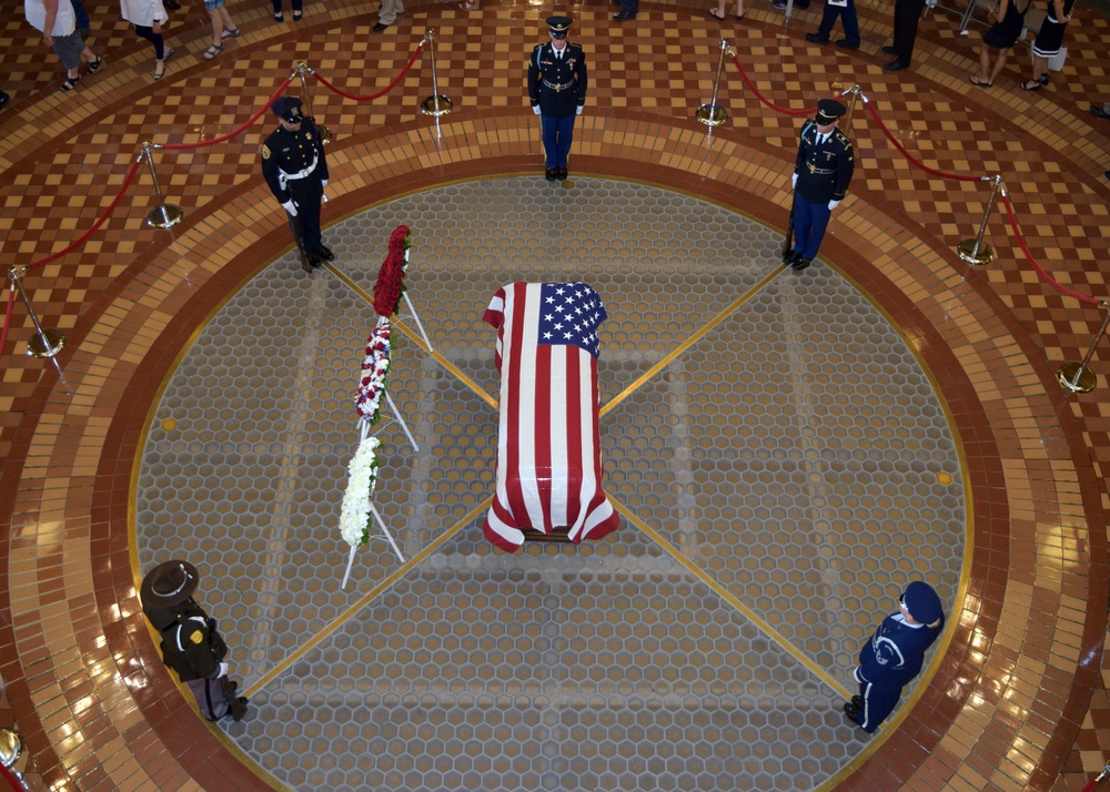 A joint honor guard remains on watch at the capitol for former Gov. Robert Ray