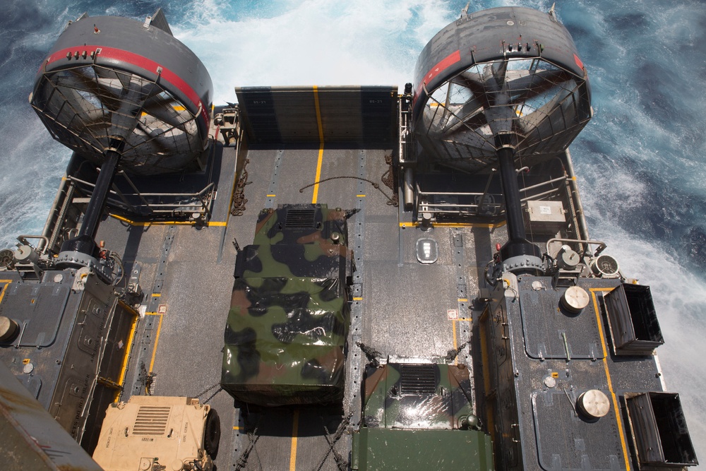 Ship to Shore: LCACs bring troops, equipment ashore during RIMPAC