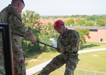 Cadets rappel into the future under the guidance of U.S. Army Reserve NCOs