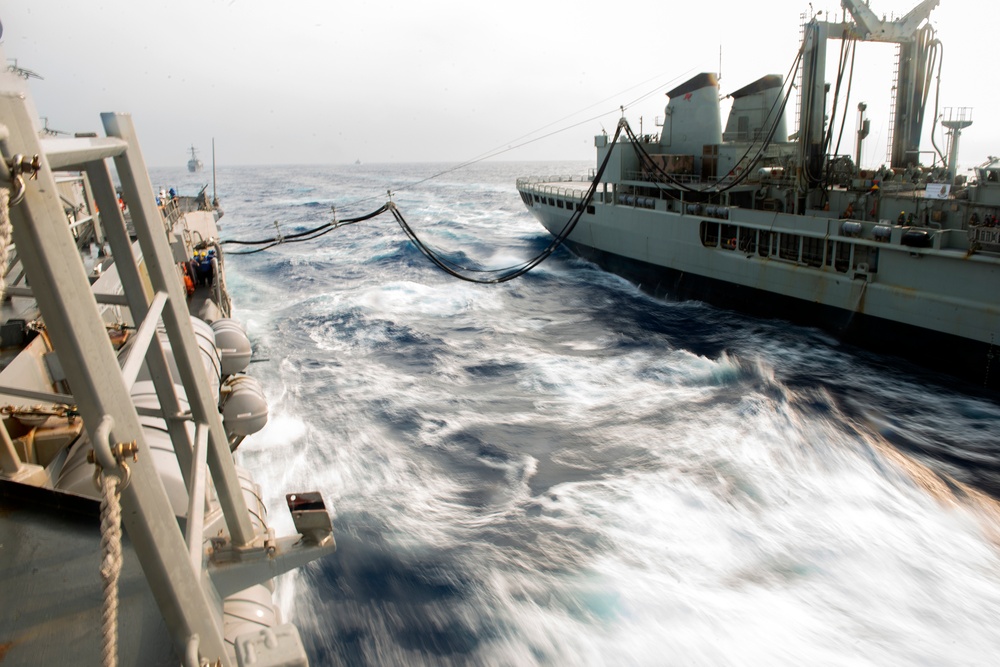 USS Preble conducts replenishment-at-sea with Australia during RIMPAC