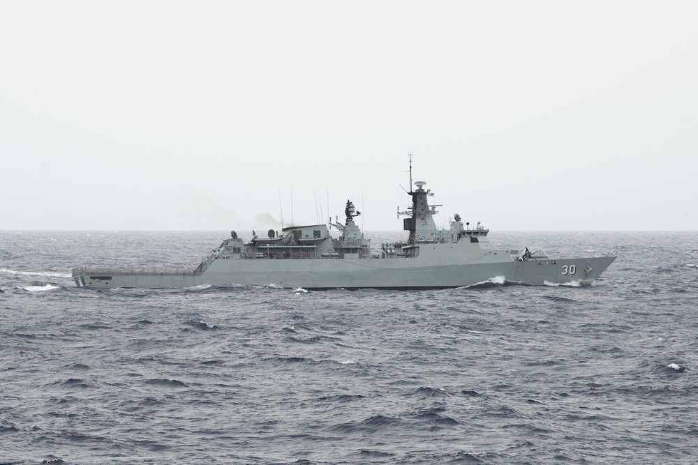 KD Lekiu Participates in Hammerhead Target Live Fire Exercise during RIMPAC