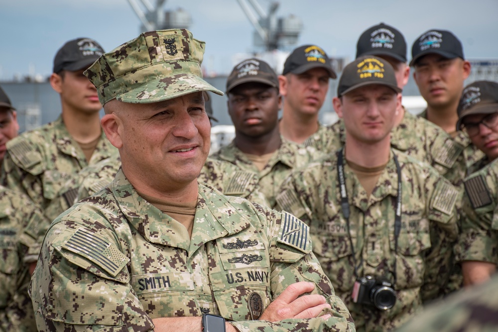 FLTCM Smith Conducts San Diego Fleet Engagement