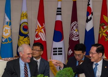 180713 SECNAV Visit