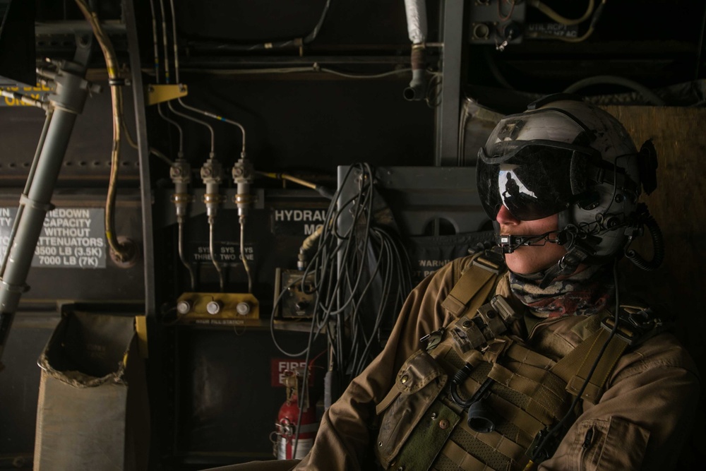 Marines conduct resupply in support of CJTF-OIR