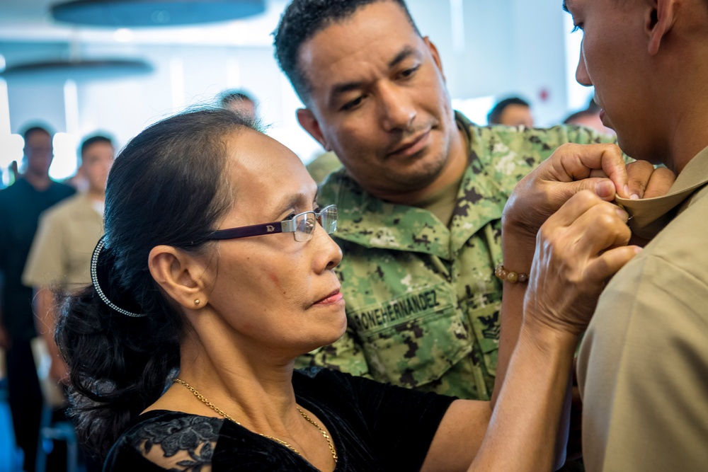 Belvoir Hospital Sailors Receive Meritorious Promotions