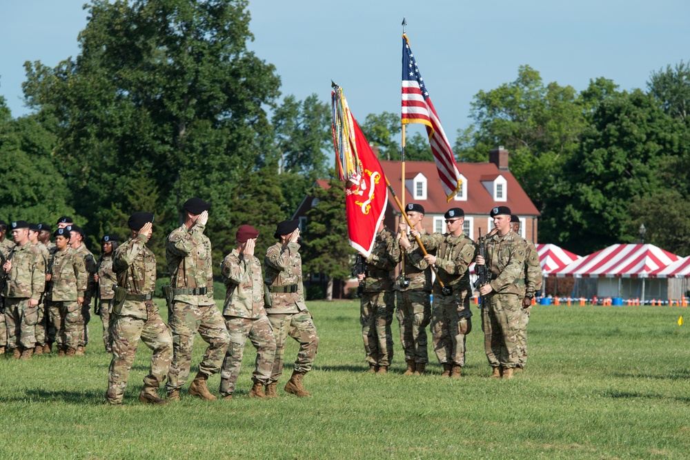 DVIDS - Images - 19th Engineer Battalion Change of Command [Image 7 of 14]