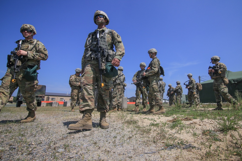 1-114th Infantry conducts air assault exercise