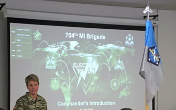 704th Military Intelligence Brigade commander hosts first town hall meeting