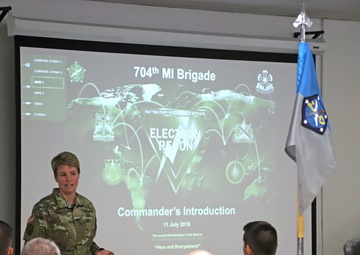 704th Military Intelligence Brigade commander hosts first town hall meeting