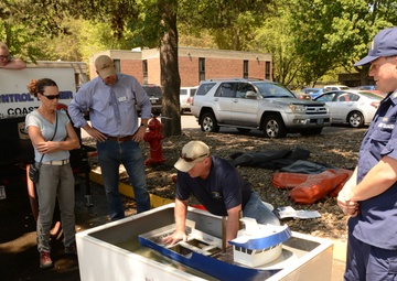 Washington Homeland Security Roundtable members visit Coast Guard Marine Safety Unit Portland, Ore.