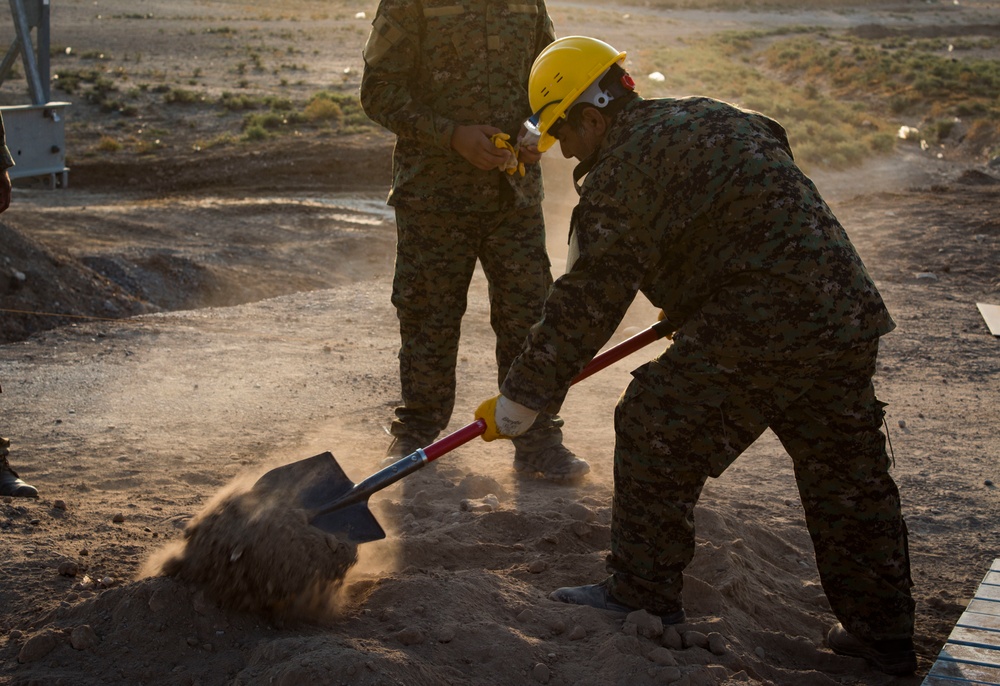 Syrian Democratic Forces Build Bridge