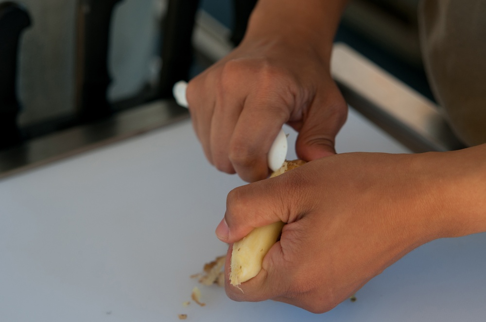 Field kitchen heats up for steamy competition