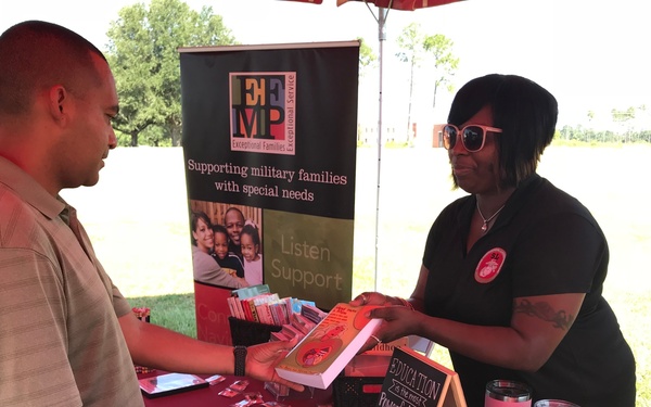 MCLB Albany hosts unit family day for service members and families