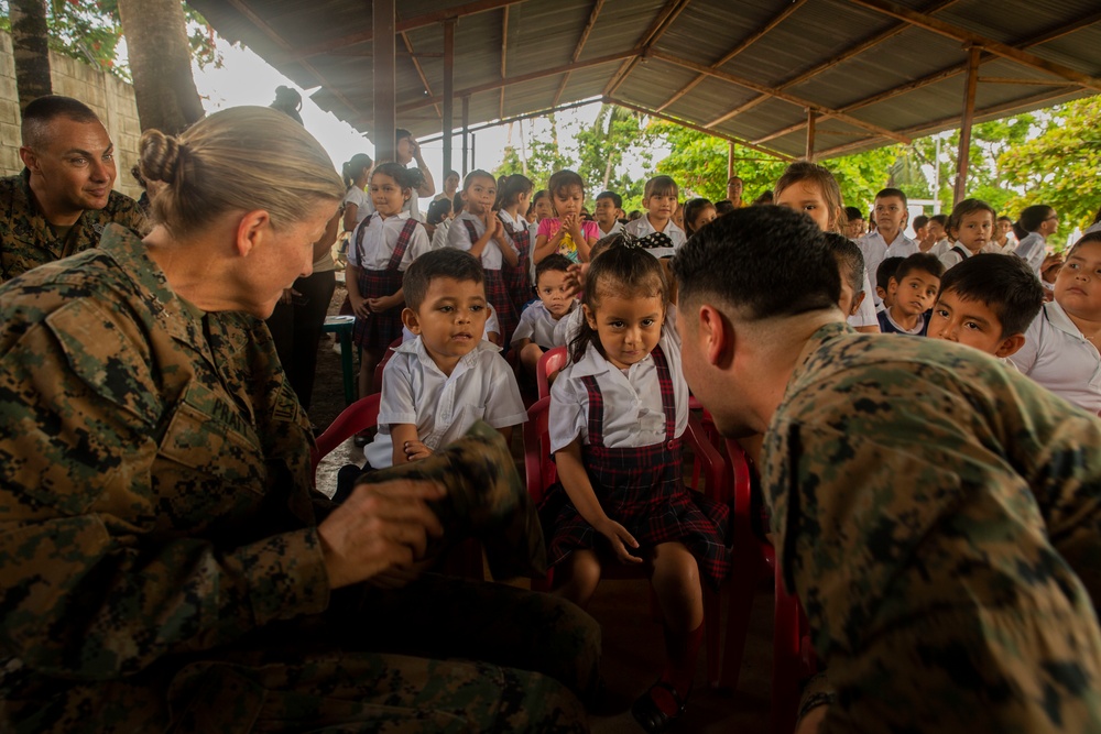 4th MLG commander surveys SPMAGTF-SC projects in Guatemala