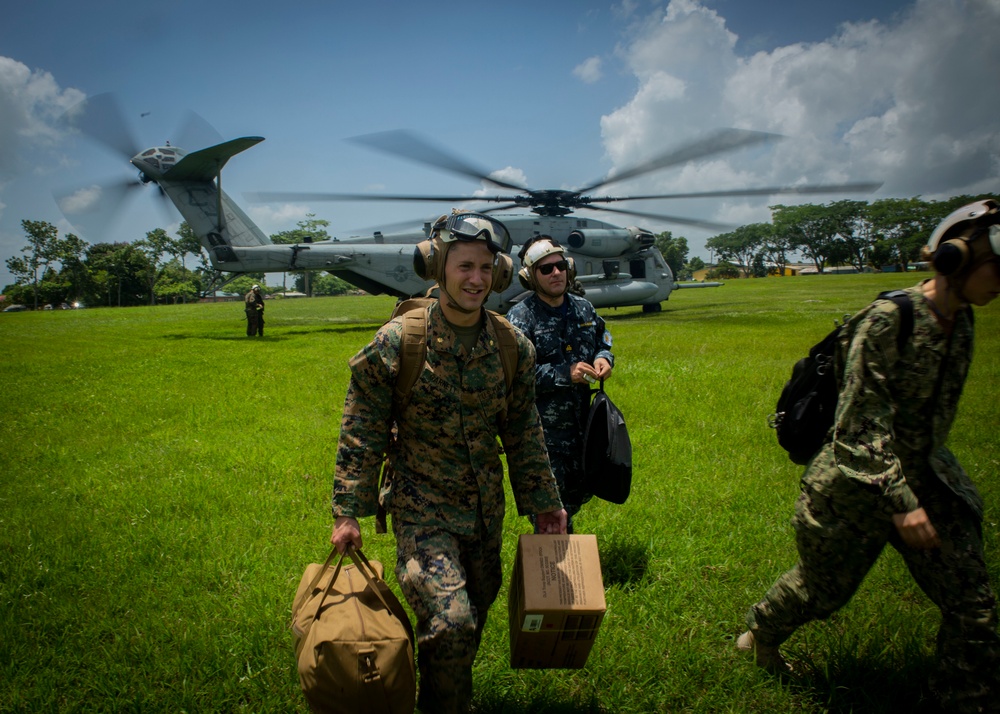 SPMAGTF-SC conduct a simulated ECC