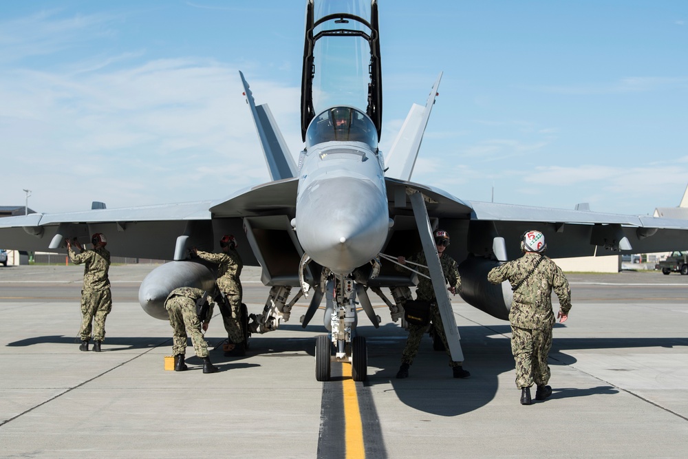 Ready to fight, ready for flight: Growler visits JBER