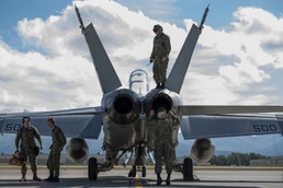 Ready to fight, ready for flight: Growler visits JBER