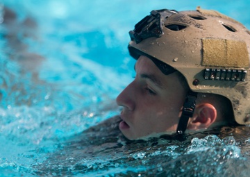 MRF’s security platoon builds confidence in the water during RUTEX