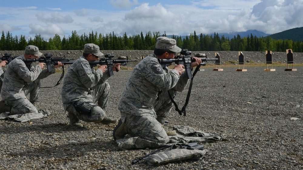 128 ARW Security Forces Airmen Train in Alaska