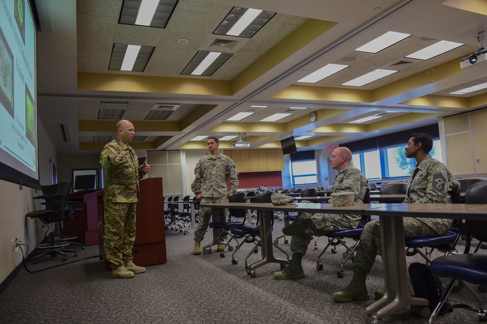 460th Space Wing leadership meets with COANG