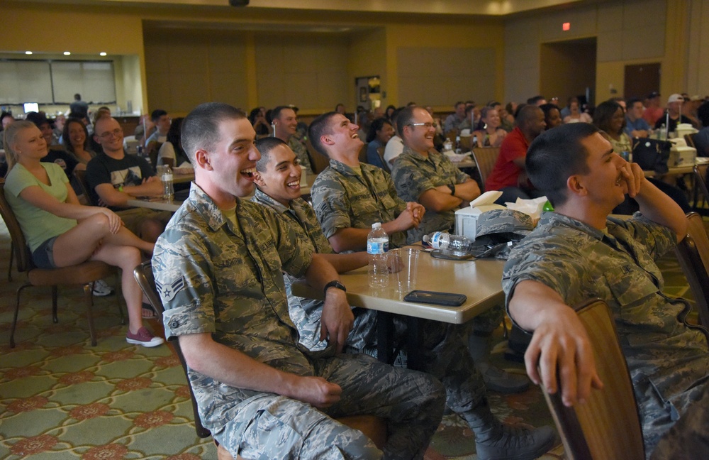 Tim Meadows brings laughter to Keesler