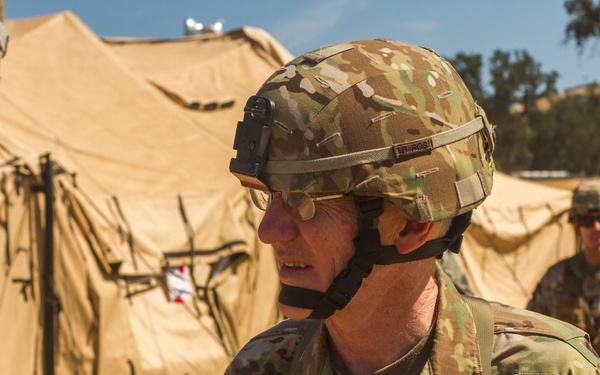 Maj. Gen. Royalty Visits Troops