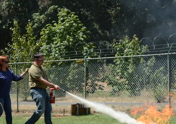 Washington Homeland Security Roundtable members visit Coast Guard Marine Safety Unit Portland, Ore.