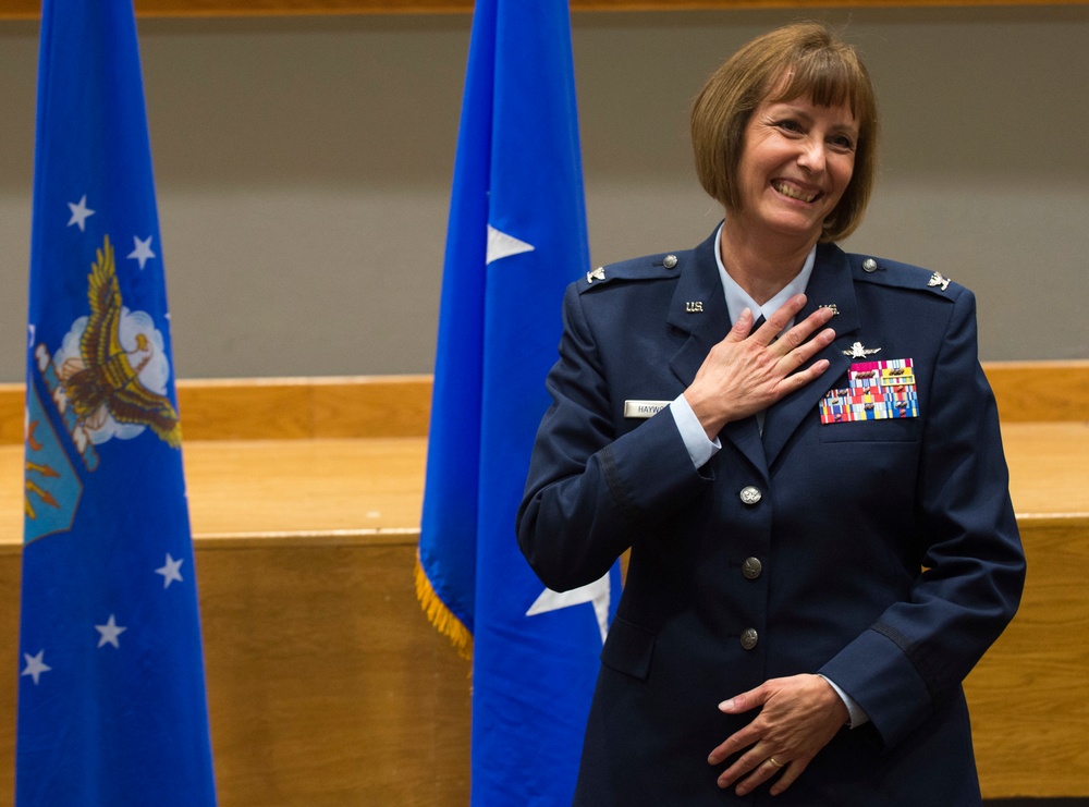 AFCYBER vice receives star during ceremony