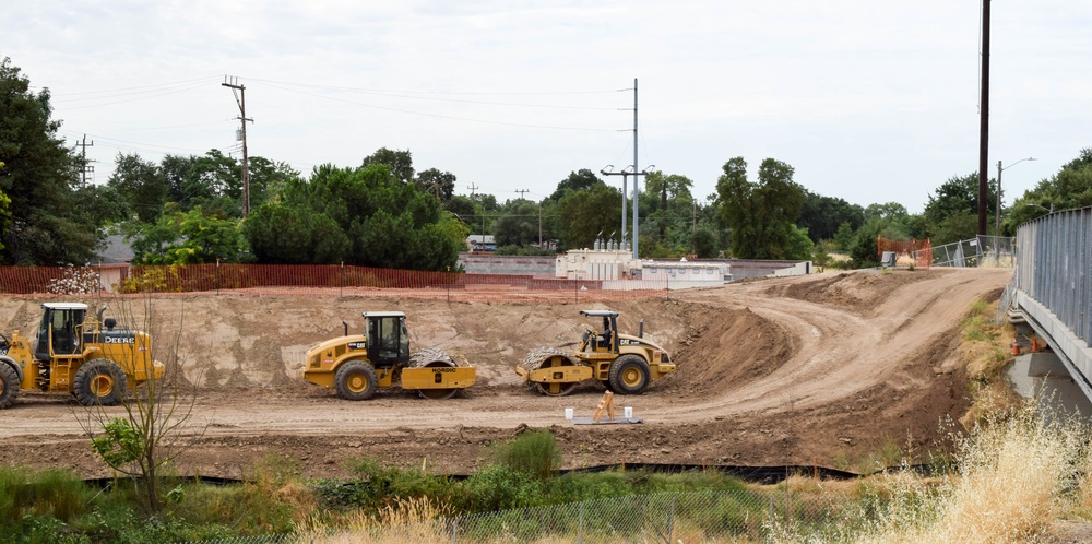 Yvonne Prettyman-Beck visits American River Levees