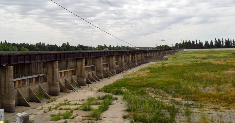 Yvonne Prettyman-Beck visits American River Levees