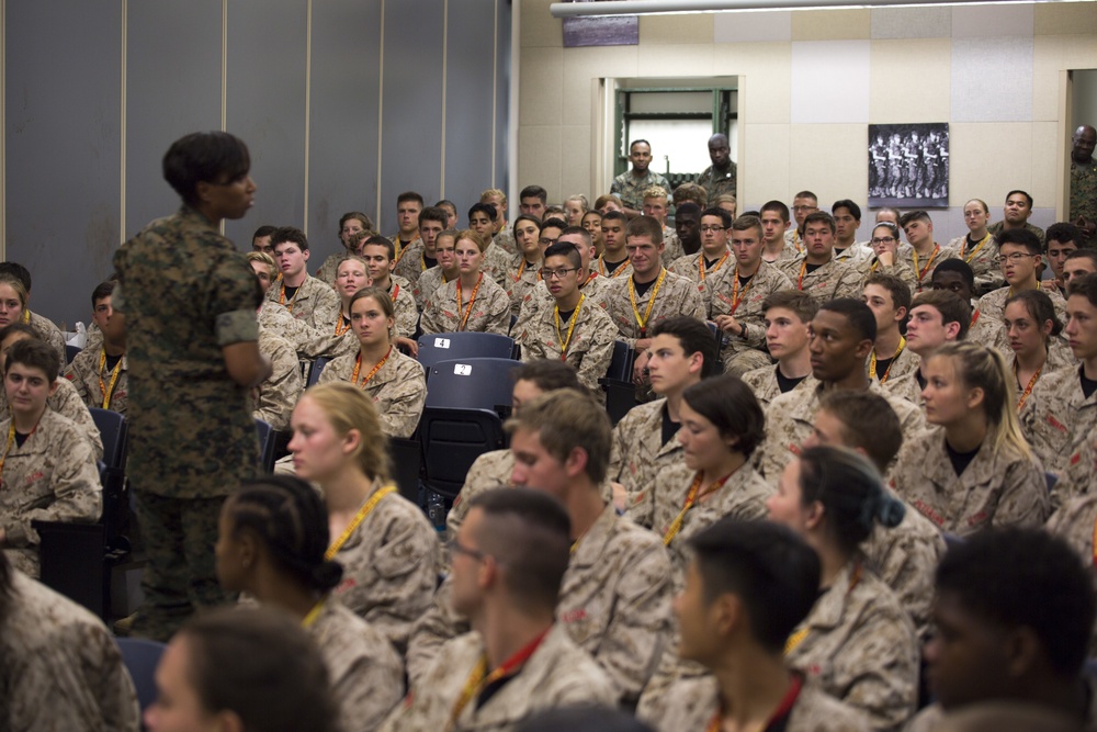 Students learn from Marine leaders during SLCDA