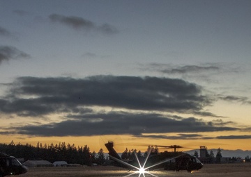 2-158th AHB night assault training