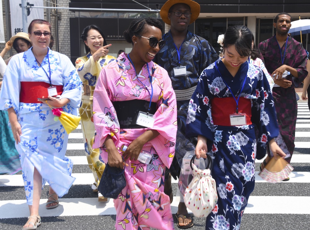 Yokosuka Yukata Walk