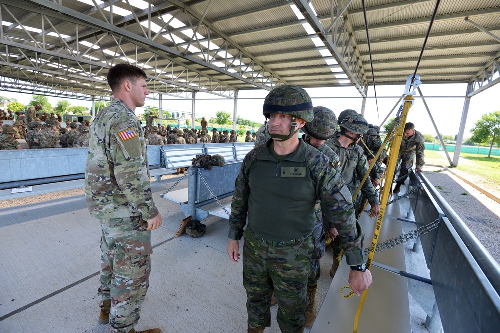 Multinational Airborne Refresher Training at Caserma Del Din, Vicenza, Italy, July 18, 2018.