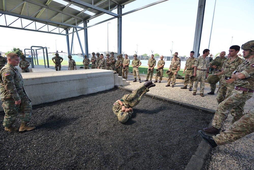 Multinational Airborne Refresher Training at Caserma Del Din, Vicenza, Italy, July 18, 2018.