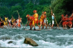 Out&About - Raft Race in Valstagna (Veneto) [Image 1 of 2]