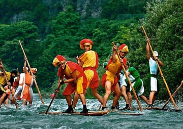 Out&amp;About - Raft Race in Valstagna (Veneto)