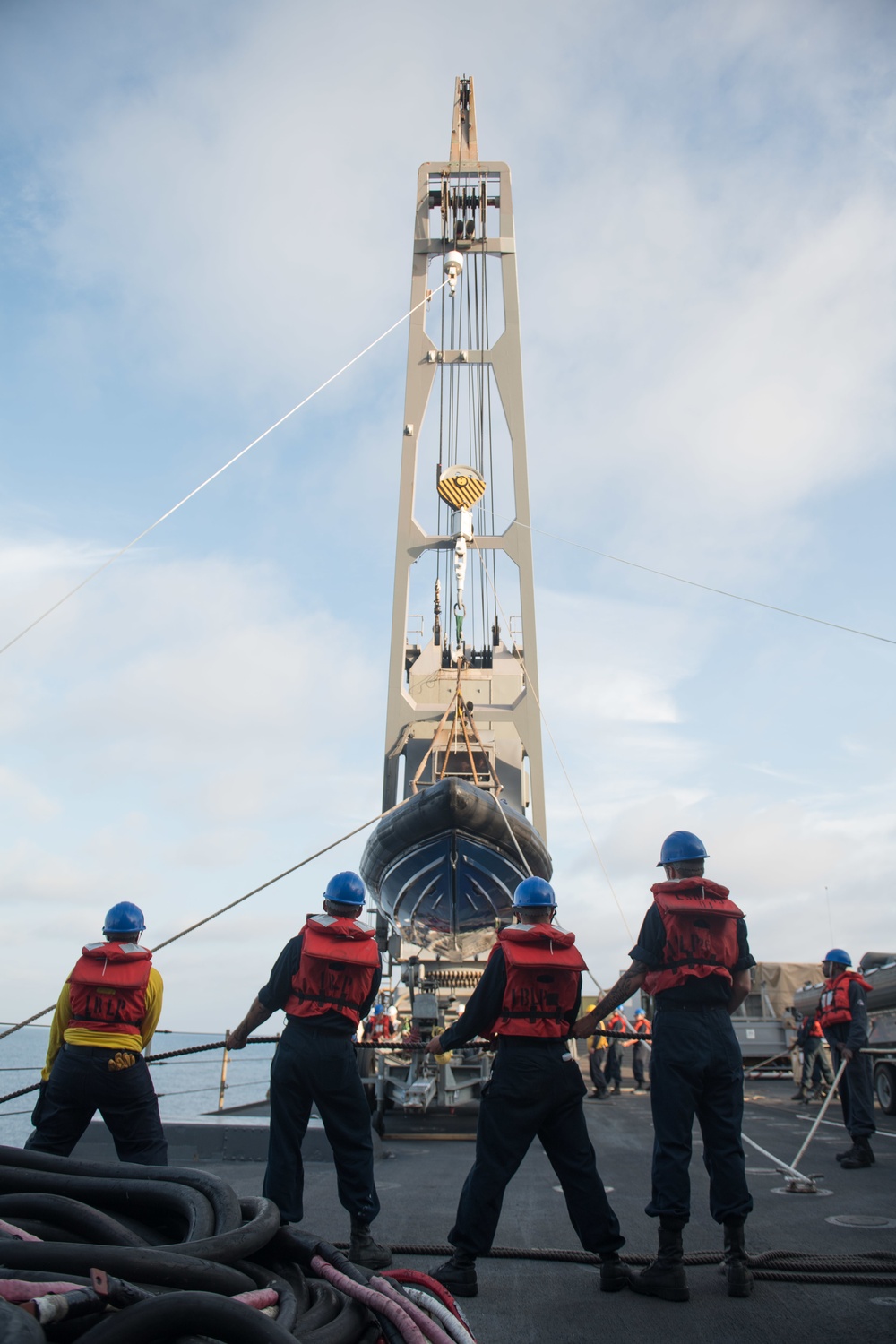 USS Harpers Ferry Conducts Crane Operations