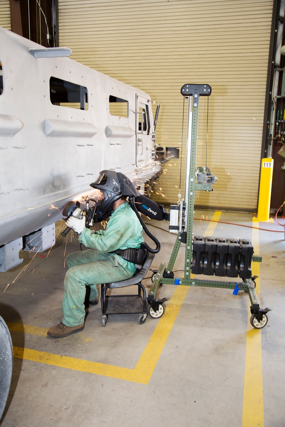 Trunnions and zero gravity help welders at PPB