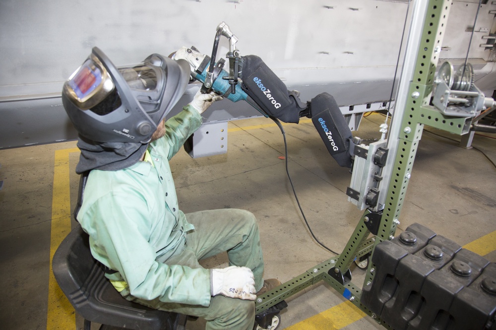 Trunnions and zero gravity help welders at PPB