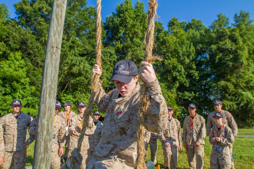 SLCDA students tested during leadership reaction course