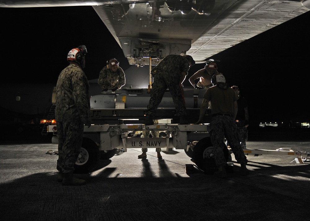 Sailors Upload Maverick Missiles during RIMPAC