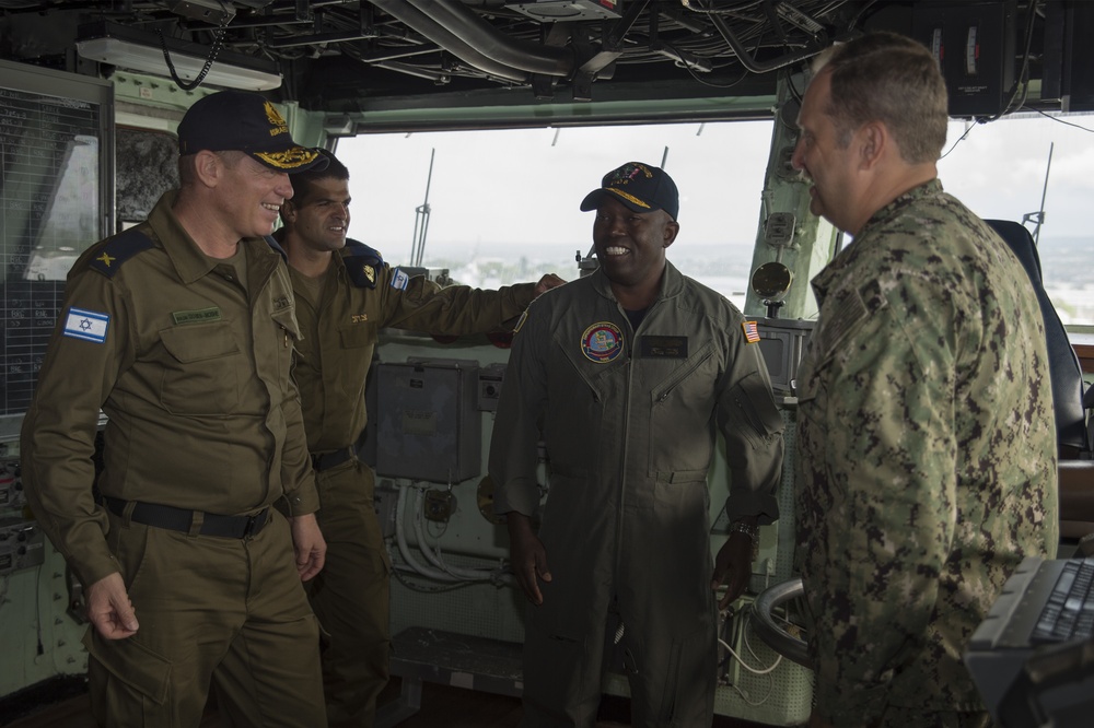 Israeli Rear Admiral Ido Ben-Moshe Visits USS Bonhomme Richard (LHD 6)