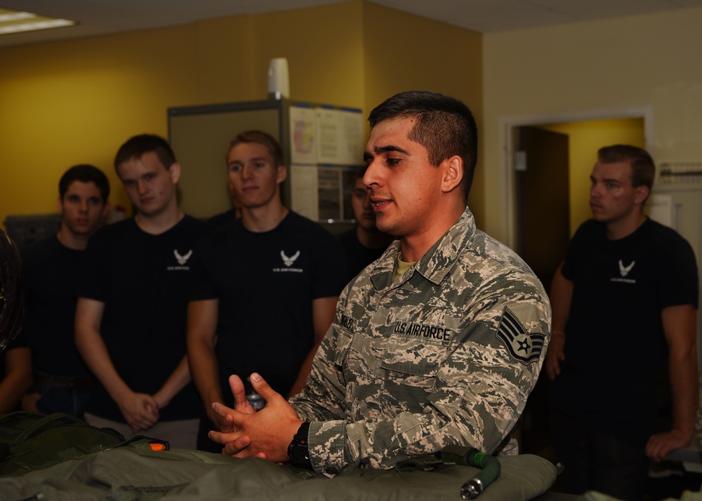 DEP Members visit Luke AFB