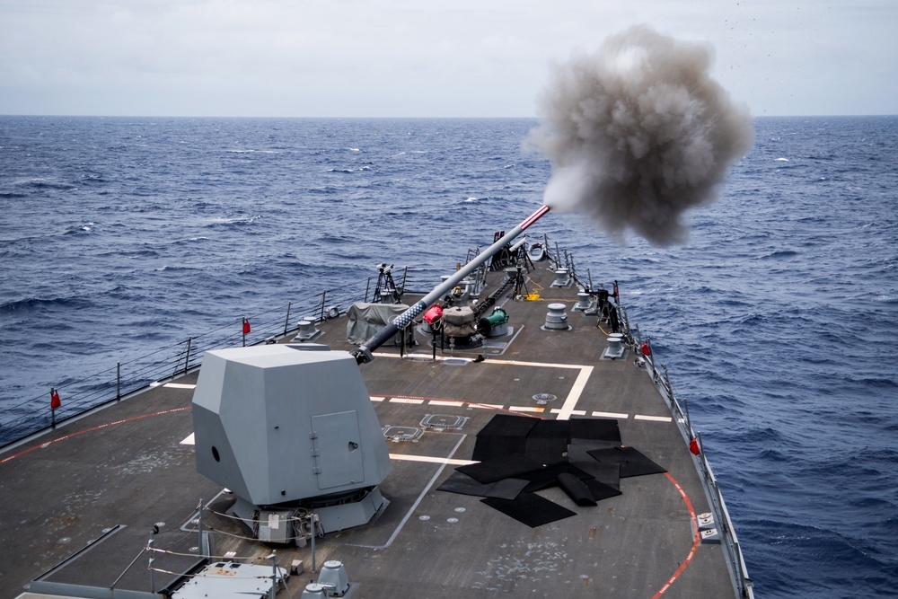 USS Dewey Live Fire Exercise during RIMPAC 2018