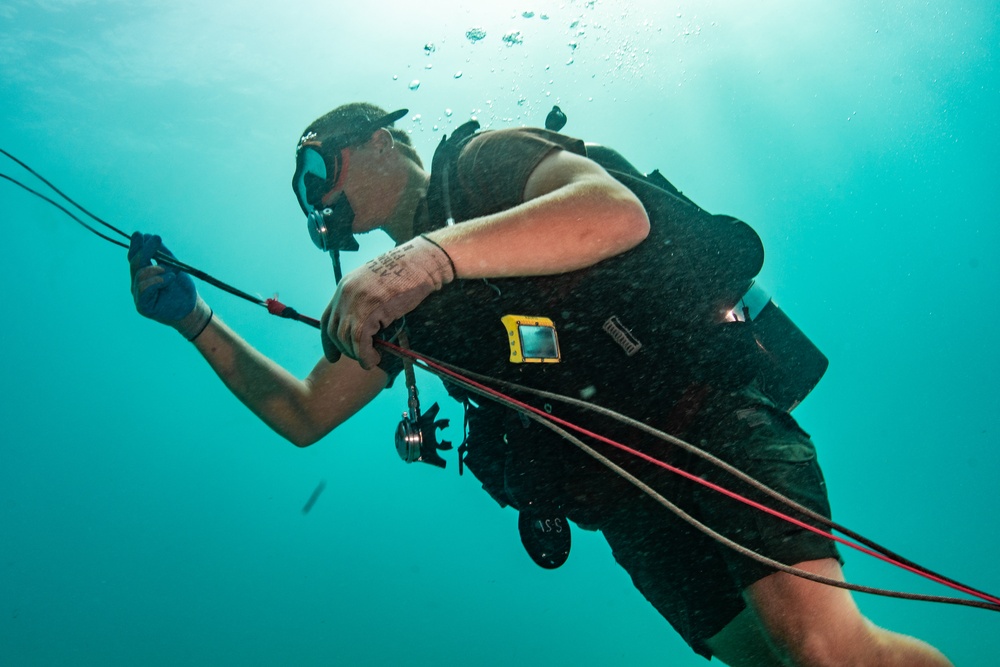 UCT-2 conduct underwater demolition