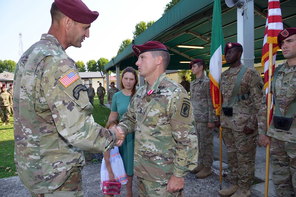 1st Battalion, 503rd Infantry Regiment, 173rd Airborne Brigade Award Ceremony