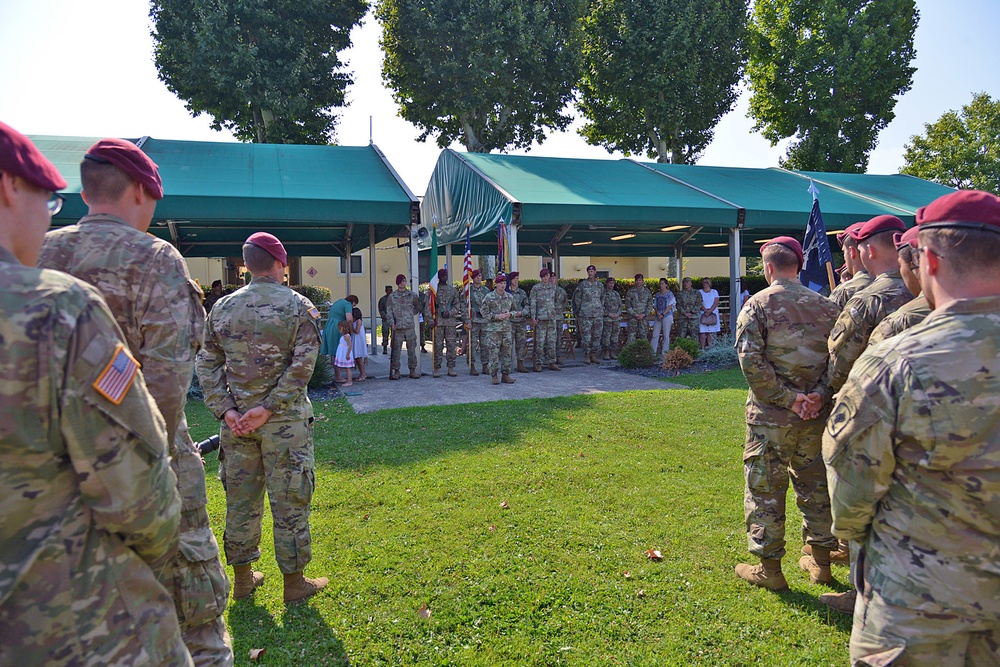 1st Battalion, 503rd Infantry Regiment, 173rd Airborne Brigade Award Ceremony